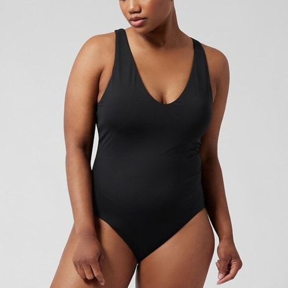 Athleta Women's Hampton Twist Back One Piece Swimsuit in Black - Picture 1 of 9